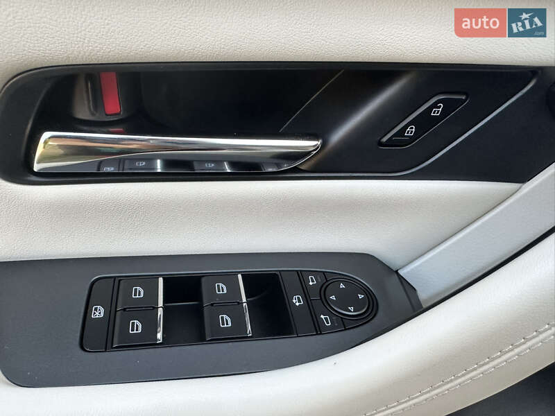 Позашляховик / Кросовер Mazda CX-90 2023 в Дніпрі