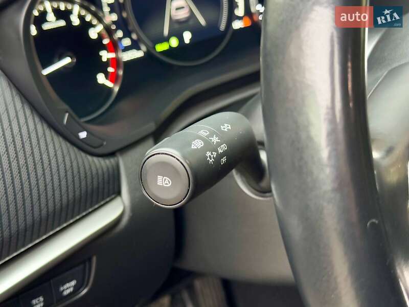 Позашляховик / Кросовер Mazda CX-90 2024 в Києві фото 35 Позашляховик / Кросовер Mazda CX-90 2024 в Києві