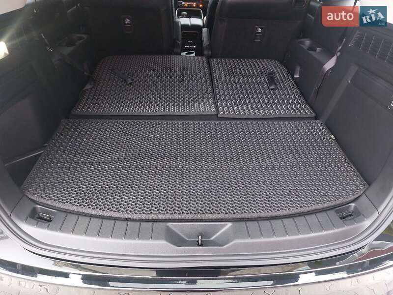 Позашляховик / Кросовер Mazda CX-90 2024 в Дубні