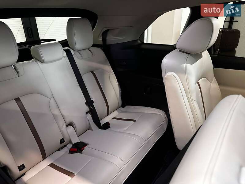 Позашляховик / Кросовер Mazda CX-90 2023 в Львові