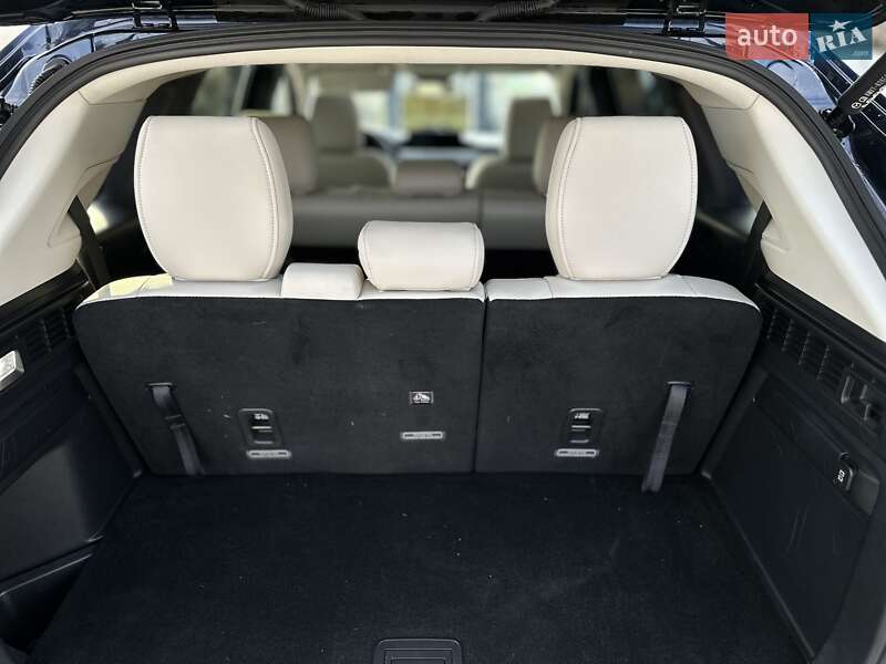 Позашляховик / Кросовер Mazda CX-90 2023 в Чернівцях фото 18 Позашляховик / Кросовер Mazda CX-90 2023 в Чернівцях