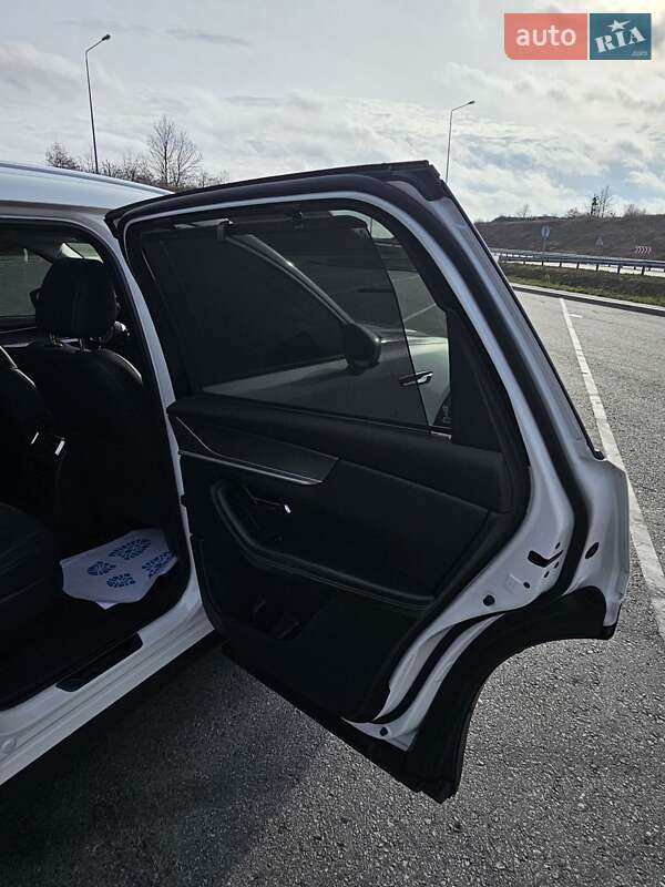 Внедорожник / Кроссовер Mazda CX-90 2024 в Полтаве