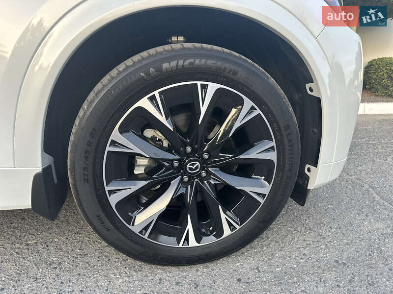Внедорожник / Кроссовер Mazda CX-90 2023 в Днепре фото 16 Внедорожник / Кроссовер Mazda CX-90 2023 в Днепре