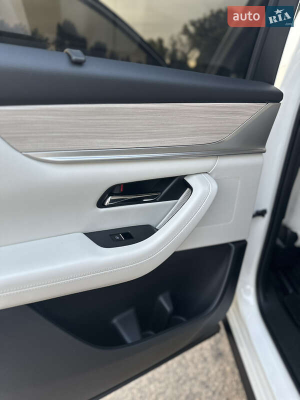 Внедорожник / Кроссовер Mazda CX-90 2023 в Днепре фото 51 Внедорожник / Кроссовер Mazda CX-90 2023 в Днепре