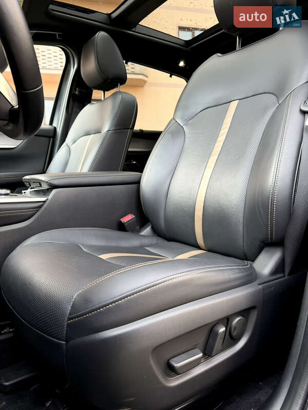 Внедорожник / Кроссовер Mazda CX-90 2023 в Ужгороде фото 27 Внедорожник / Кроссовер Mazda CX-90 2023 в Ужгороде