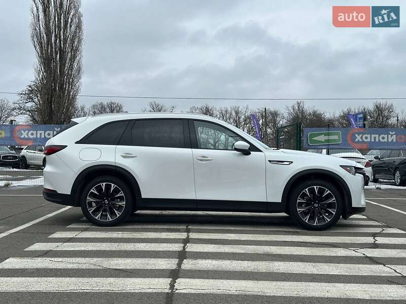 Внедорожник / Кроссовер Mazda CX-90 2023 в Одессе фото 6 Внедорожник / Кроссовер Mazda CX-90 2023 в Одессе