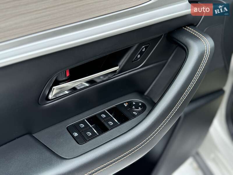 Внедорожник / Кроссовер Mazda CX-90 2023 в Киеве