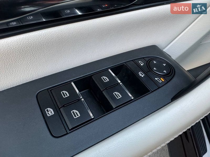 Позашляховик / Кросовер Mazda CX-90 2024 в Києві