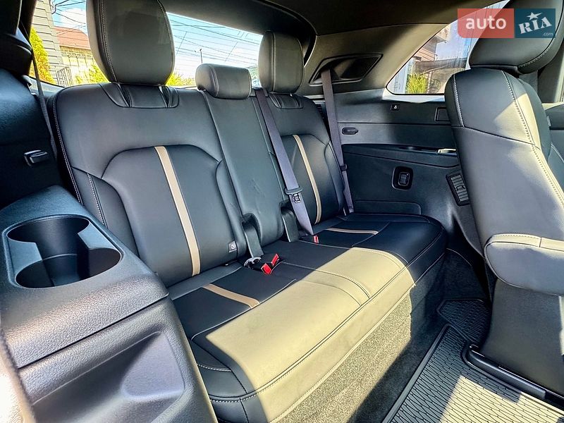 Внедорожник / Кроссовер Mazda CX-90 2024 в Киеве