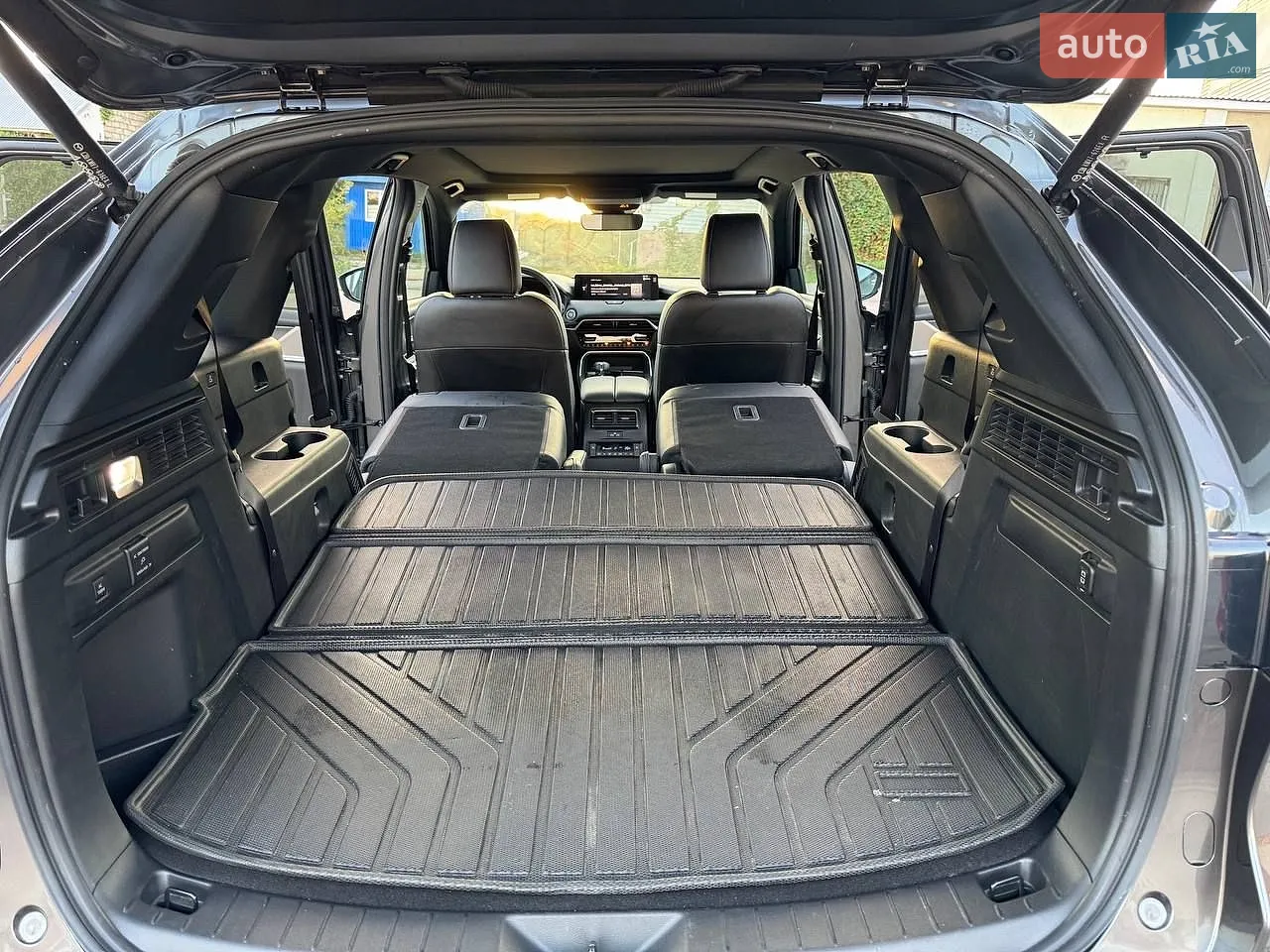 2025 Mazda CX-90 - мініатюра 9
