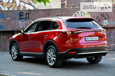 Позашляховик / Кросовер Mazda CX-9 2016 в 