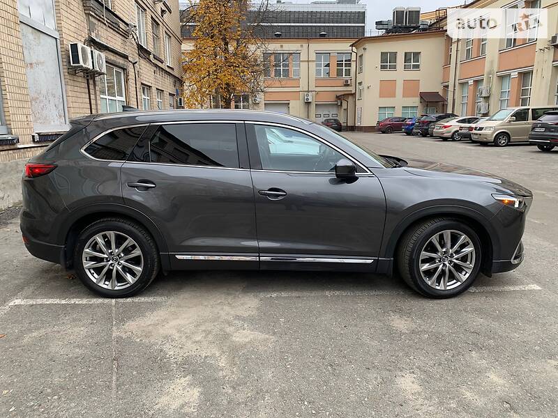 Универсал Mazda CX-9 2016 в Киеве