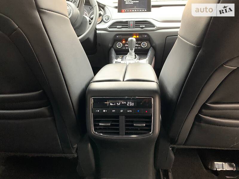Универсал Mazda CX-9 2016 в Киеве