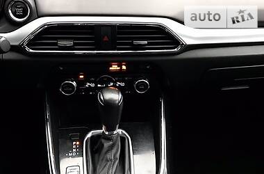 Позашляховик / Кросовер Mazda CX-9 2016 в 