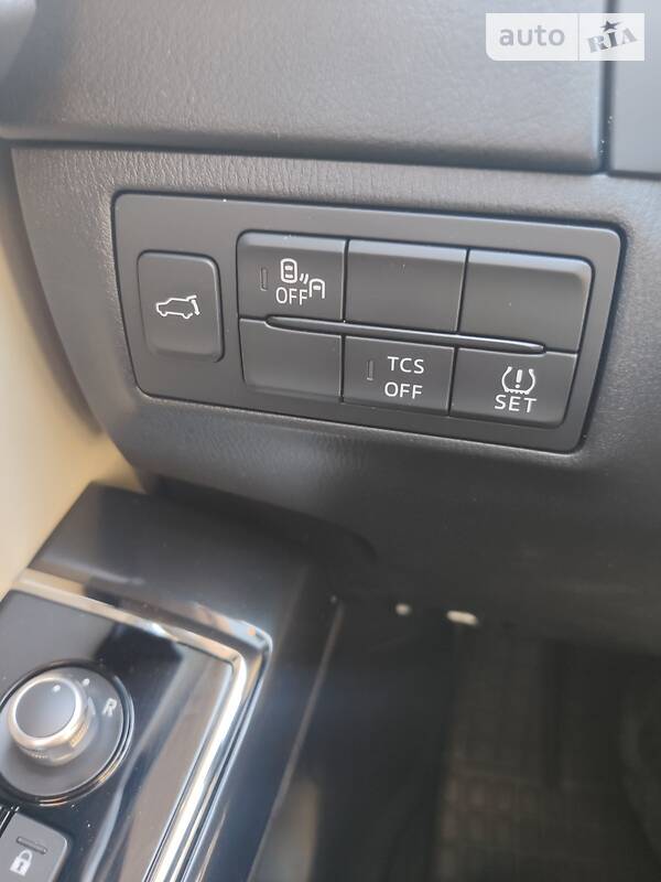 Внедорожник / Кроссовер Mazda CX-9 2016 в Киеве