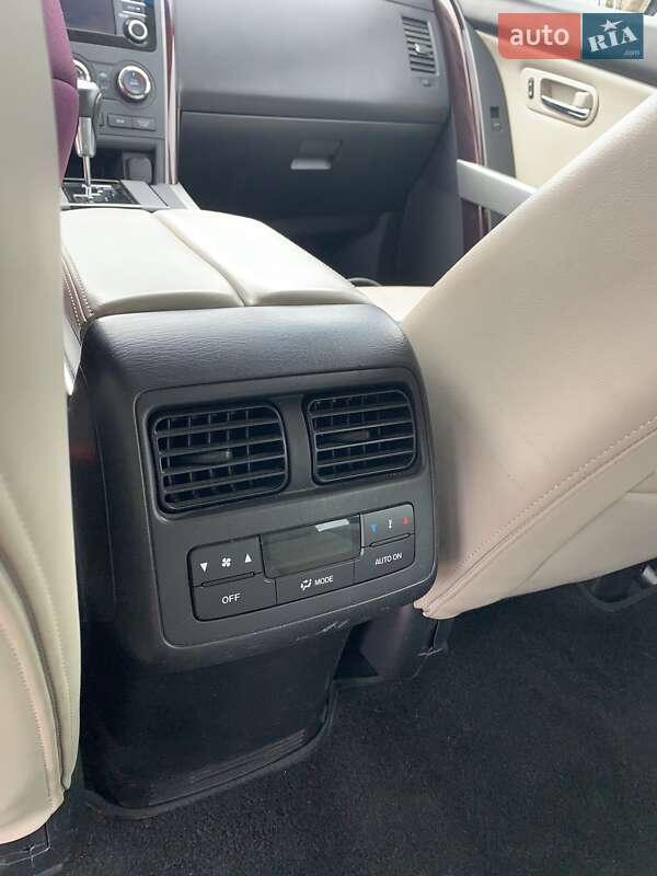 Позашляховик / Кросовер Mazda CX-9 2014 в Львові