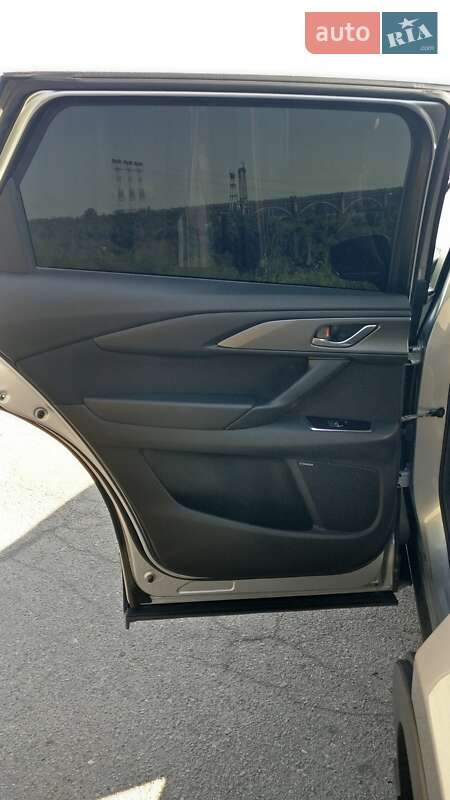 Внедорожник / Кроссовер Mazda CX-9 2016 в Запорожье