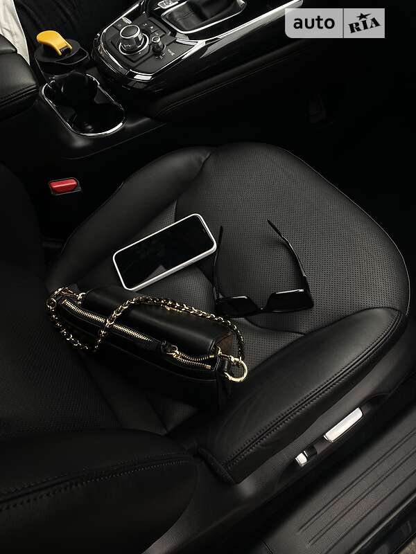 Внедорожник / Кроссовер Mazda CX-9 2016 в Киеве