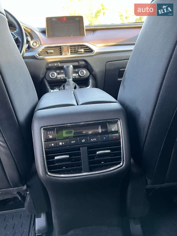 Внедорожник / Кроссовер Mazda CX-9 2018 в Черкассах