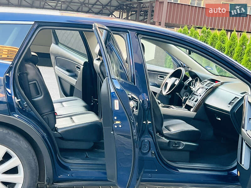 Позашляховик / Кросовер Mazda CX-9 2011 в Одесі