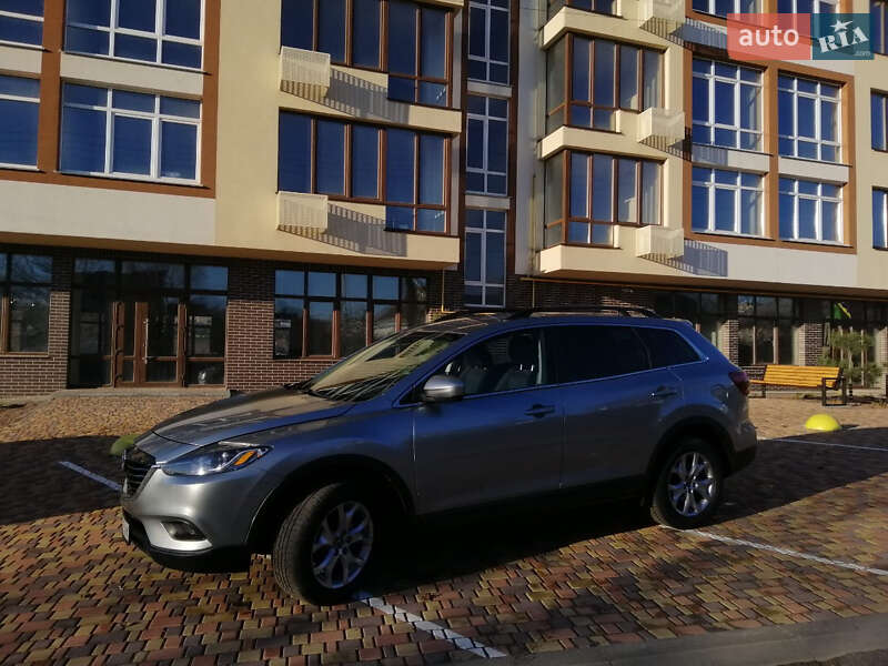 Позашляховик / Кросовер Mazda CX-9 2014 в Умані