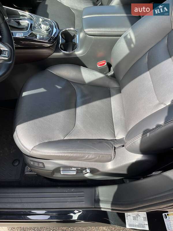 Внедорожник / Кроссовер Mazda CX-9 2016 в Киеве