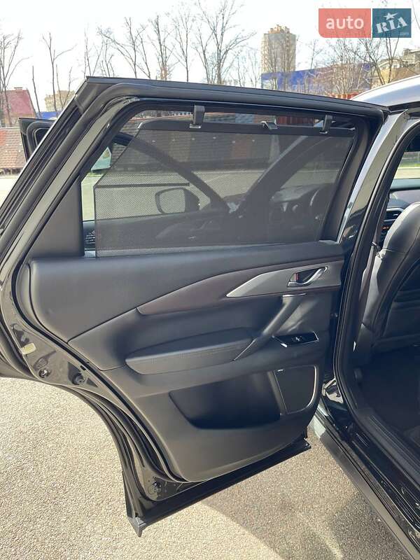 Внедорожник / Кроссовер Mazda CX-9 2016 в Киеве