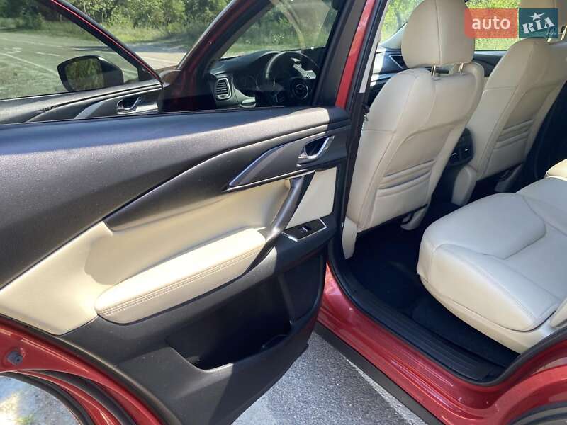 Внедорожник / Кроссовер Mazda CX-9 2016 в Каменском