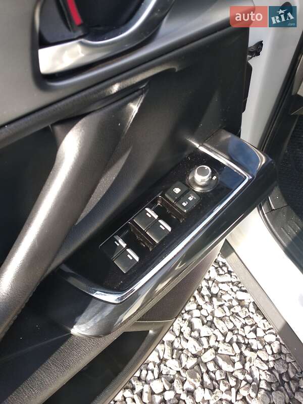 Внедорожник / Кроссовер Mazda CX-9 2016 в Виннице