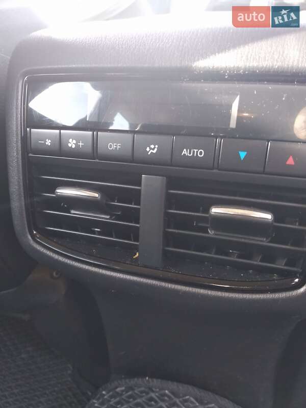 Внедорожник / Кроссовер Mazda CX-9 2016 в Виннице