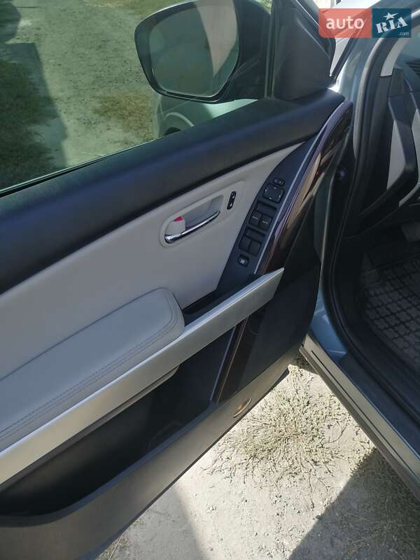 Внедорожник / Кроссовер Mazda CX-9 2012 в Новомосковске