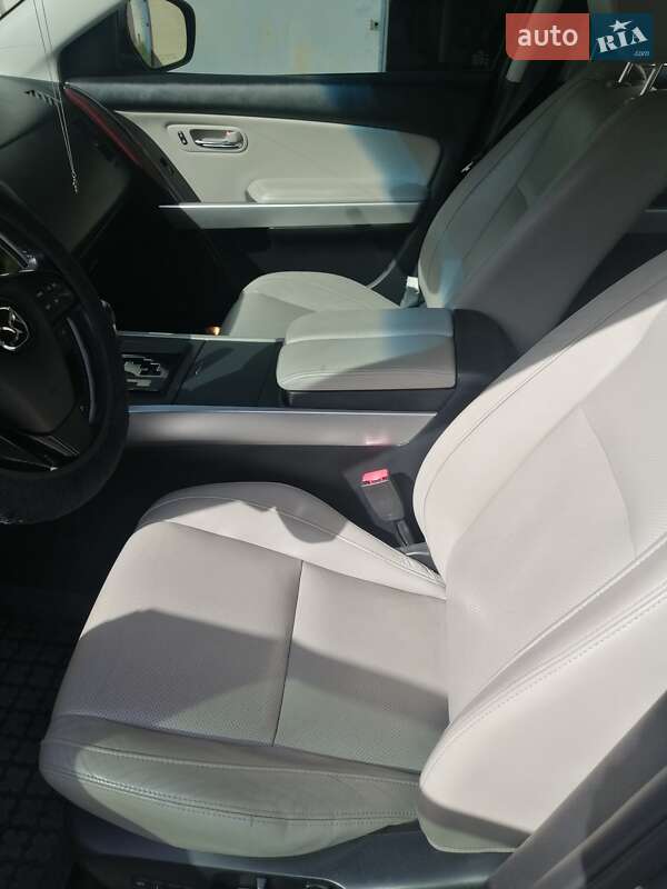 Внедорожник / Кроссовер Mazda CX-9 2012 в Новомосковске