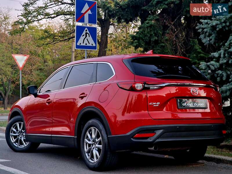 Внедорожник / Кроссовер Mazda CX-9 2016 в Николаеве