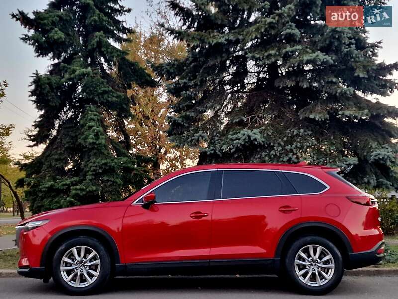 Внедорожник / Кроссовер Mazda CX-9 2016 в Николаеве