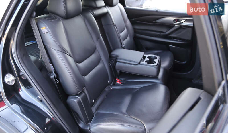 Внедорожник / Кроссовер Mazda CX-9 2018 в Киеве