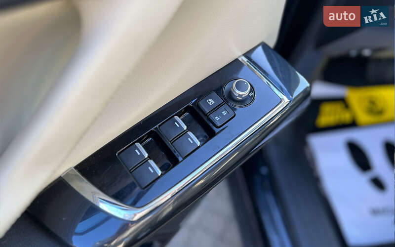 Позашляховик / Кросовер Mazda CX-9 2016 в Львові