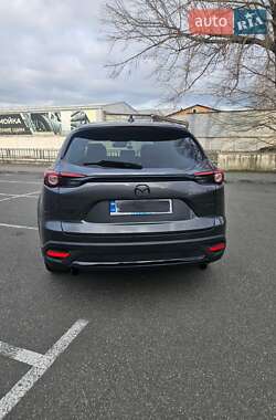 Позашляховик / Кросовер Mazda CX-9 2018 в 