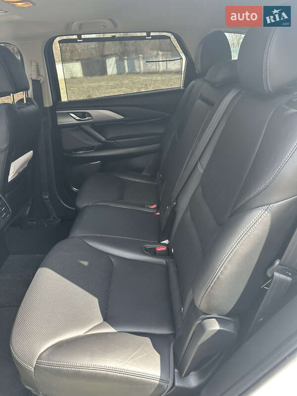 Внедорожник / Кроссовер Mazda CX-9 2018 в Кривом Роге