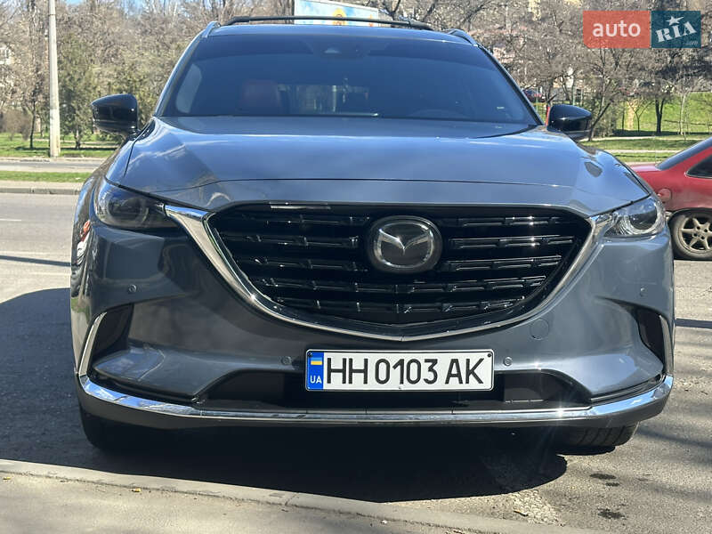 Позашляховик / Кросовер Mazda CX-9 2021 в 