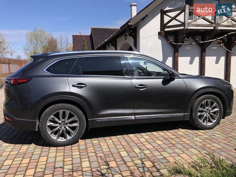 Внедорожник / Кроссовер Mazda CX-9 2016 в Киеве