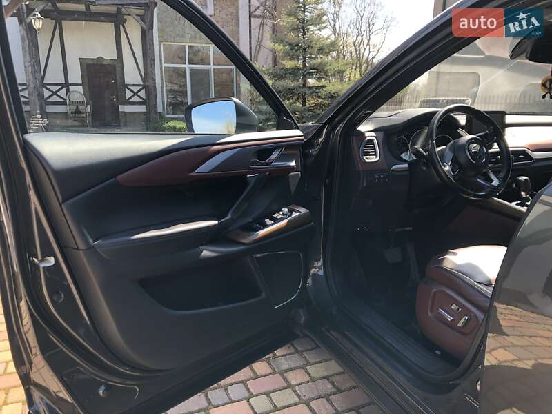 Внедорожник / Кроссовер Mazda CX-9 2016 в Киеве