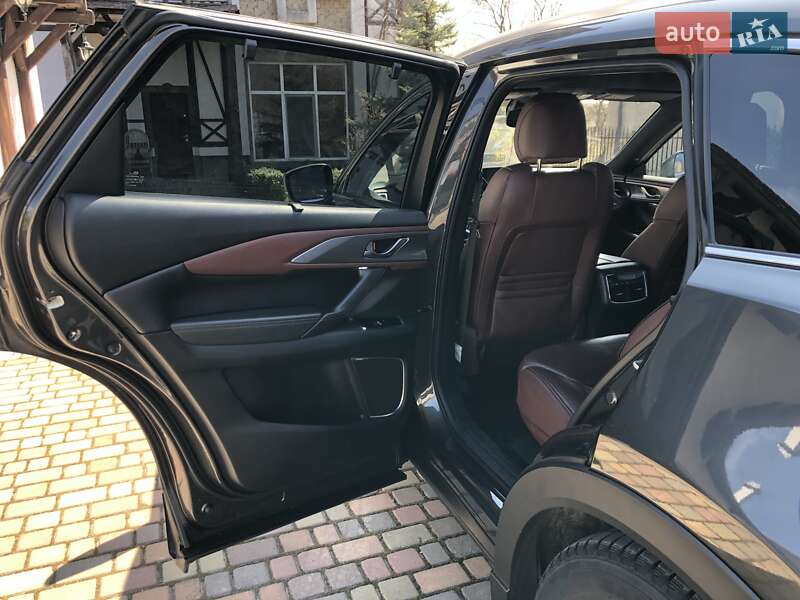 Внедорожник / Кроссовер Mazda CX-9 2016 в Киеве