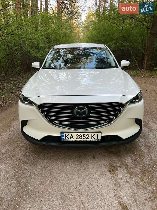 Позашляховик / Кросовер Mazda CX-9 2018 в 