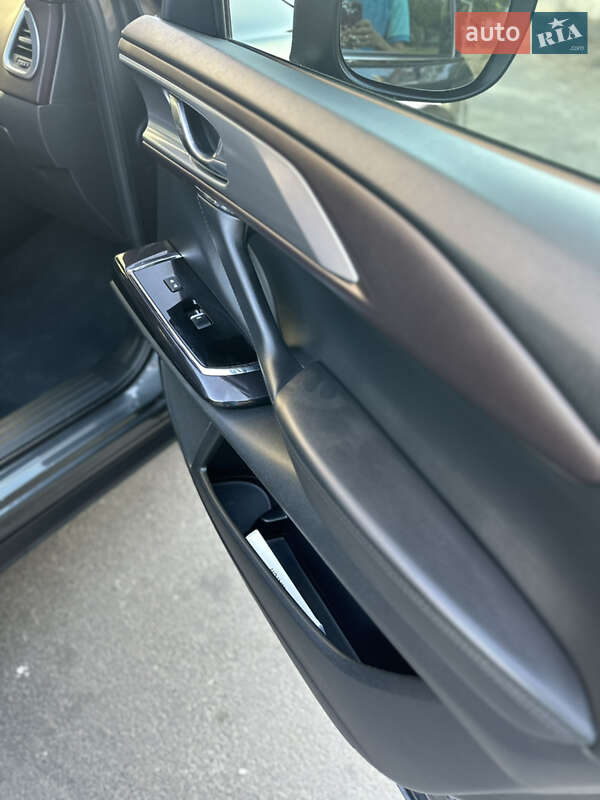 Внедорожник / Кроссовер Mazda CX-9 2017 в Харькове