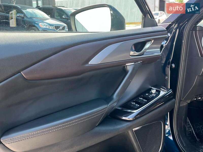 Внедорожник / Кроссовер Mazda CX-9 2018 в Львове