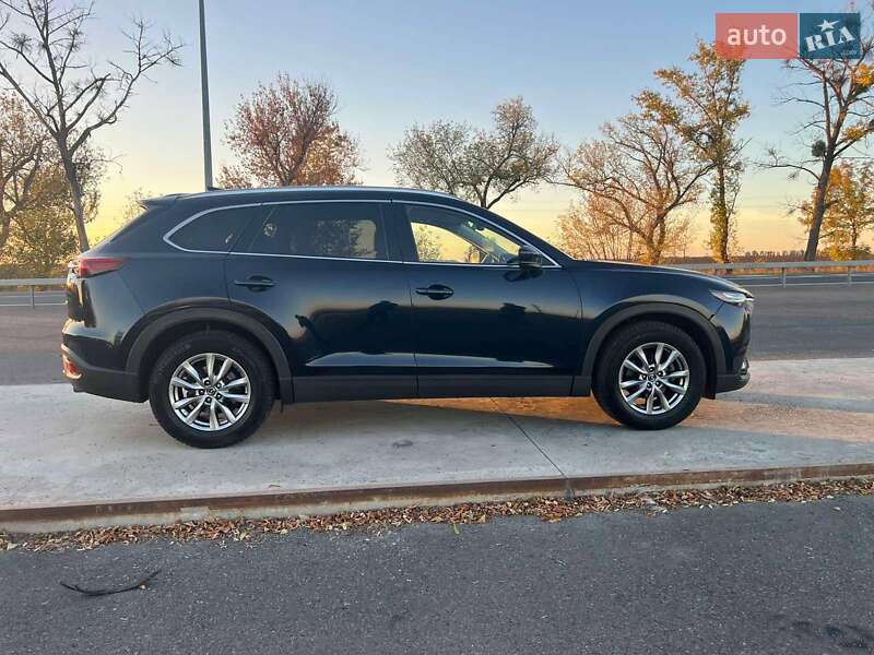 Внедорожник / Кроссовер Mazda CX-9 2018 в Киеве