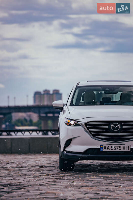 Внедорожник / Кроссовер Mazda CX-9 2018 в Киеве