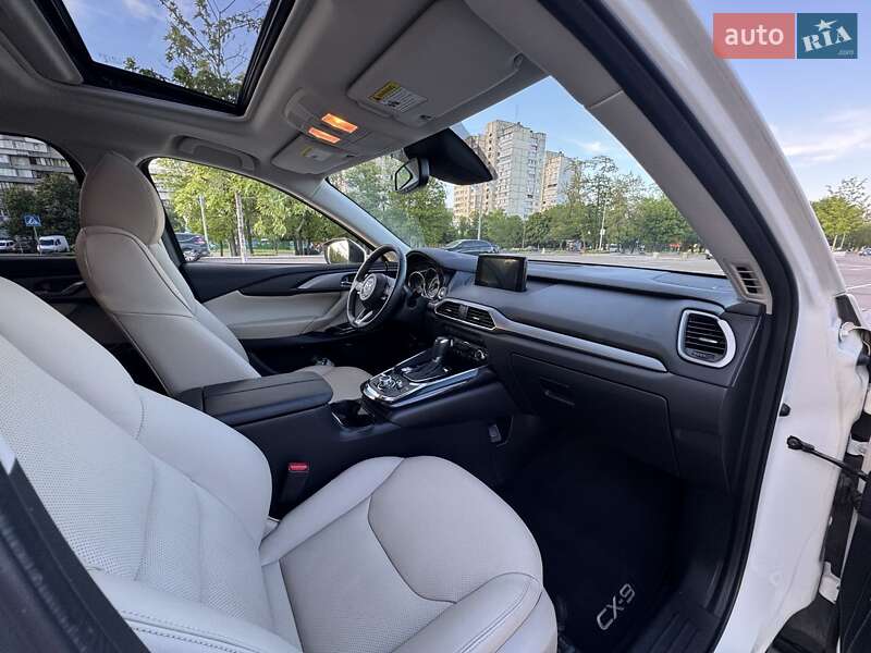 Внедорожник / Кроссовер Mazda CX-9 2018 в Киеве