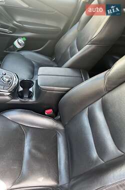 Позашляховик / Кросовер Mazda CX-9 2016 в 