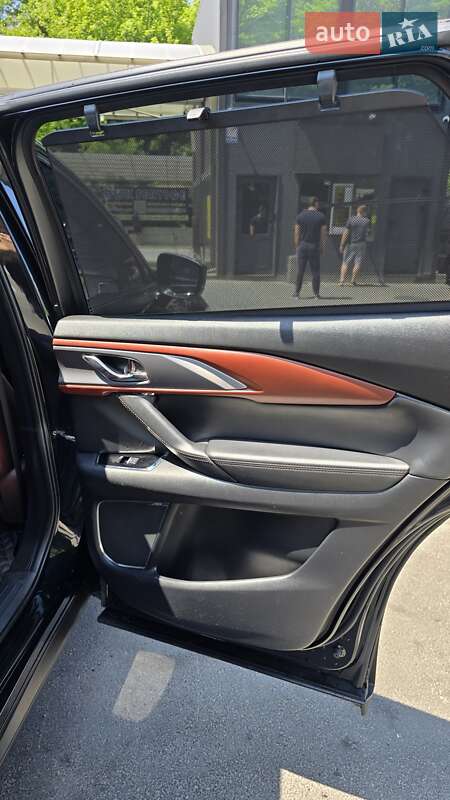 Внедорожник / Кроссовер Mazda CX-9 2019 в Киеве